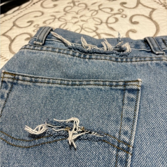 Lee Light Wash Blue Denim DIY Cut Off Distressed Shorts. SZ 31. Fringe. Boho. - Picture 5 of 15